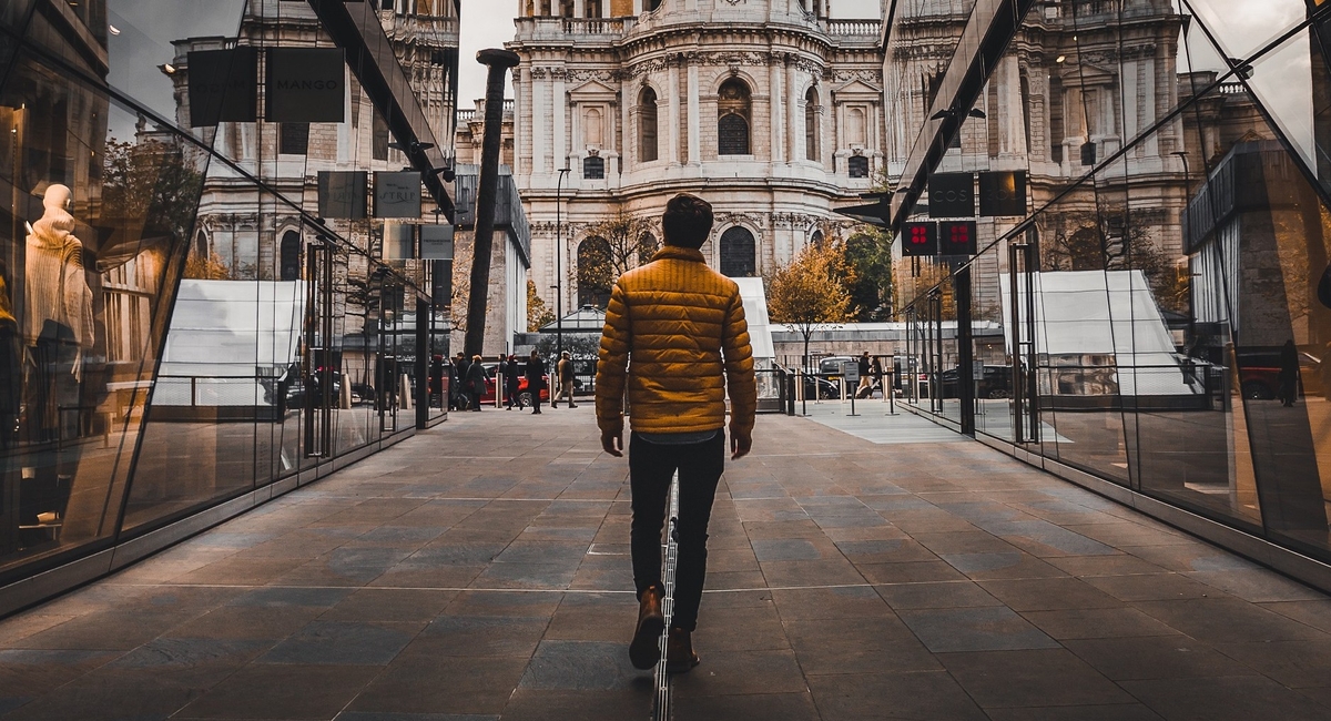 Fot. Luke Stackpoole / Unsplash